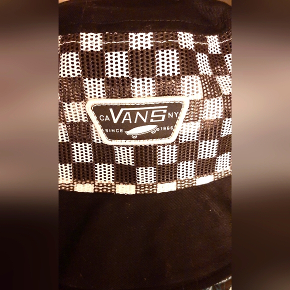 Vans Mesh Bucket Hat *NWT* - Picture 3 of 4